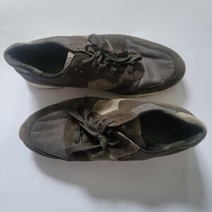 Vince Men's Olive and Brown Mixed Suede Material Sneakers